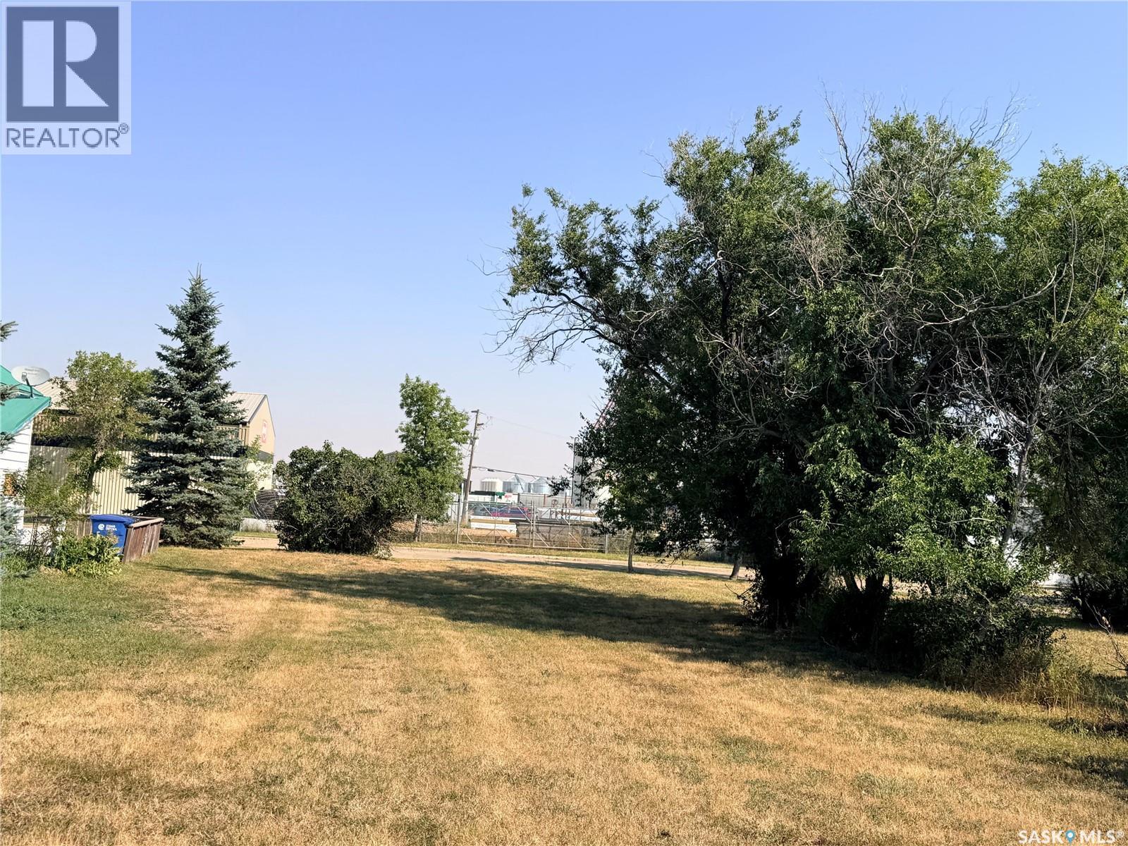 407-409 2nd Avenue W, Assiniboia, Saskatchewan  S0H 0B0 - Photo 5 - SK047729