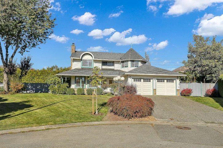 8182 140b Street, Surrey, British Columbia  V3W 8X3 - Photo 4 - R3162552