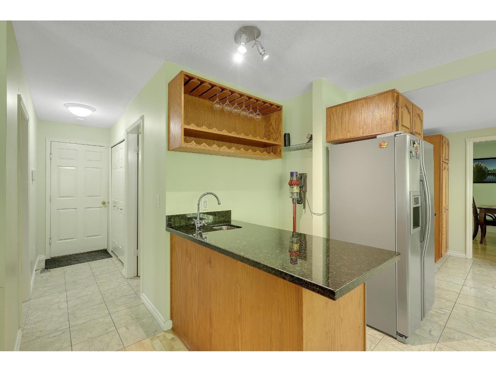 8182 140b Street, Surrey, British Columbia  V3W 8X3 - Photo 15 - R3162552