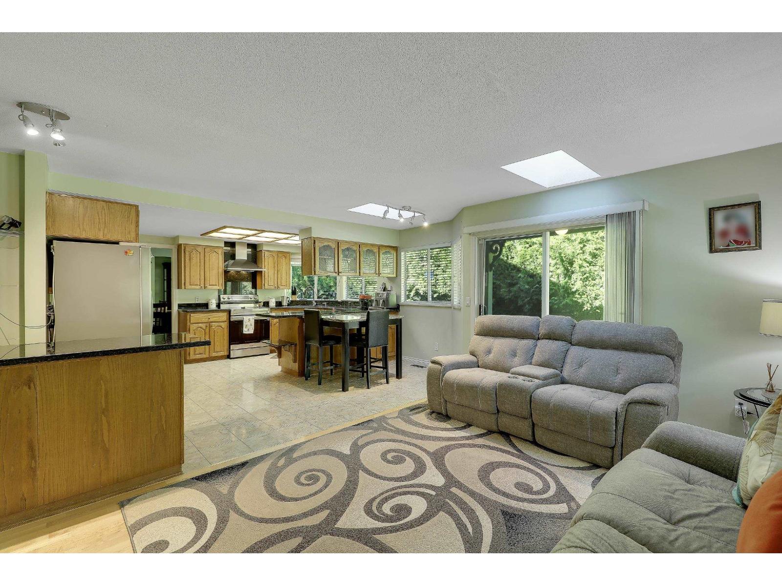 8182 140b Street, Surrey, British Columbia  V3W 8X3 - Photo 16 - R3162552