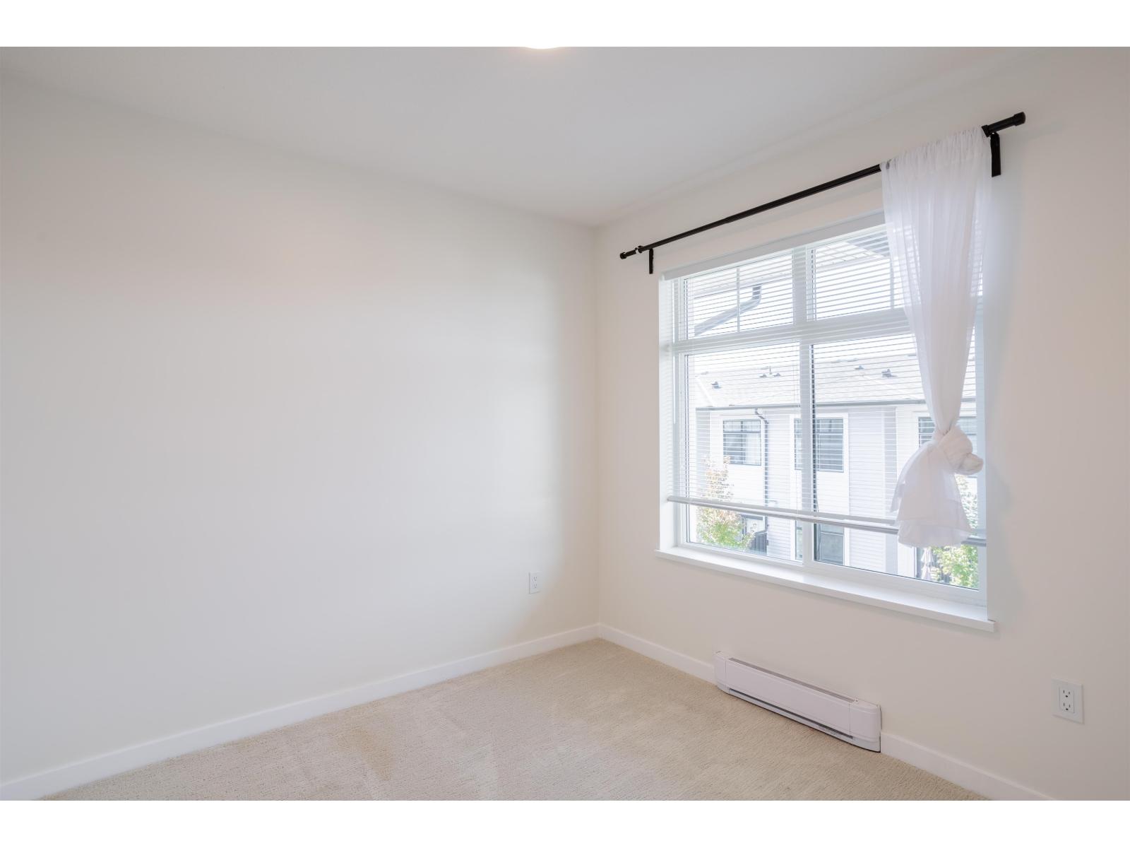 33 15235 Sitka Drive, Surrey, British Columbia  V3S 0A9 - Photo 14 - R3162493