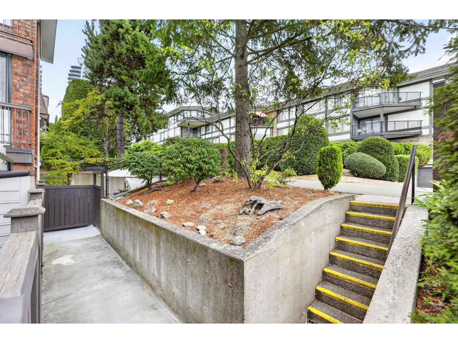 102 1424 Martin Street, White Rock, British Columbia  V4B 3W7 - Photo 24 - R3161867