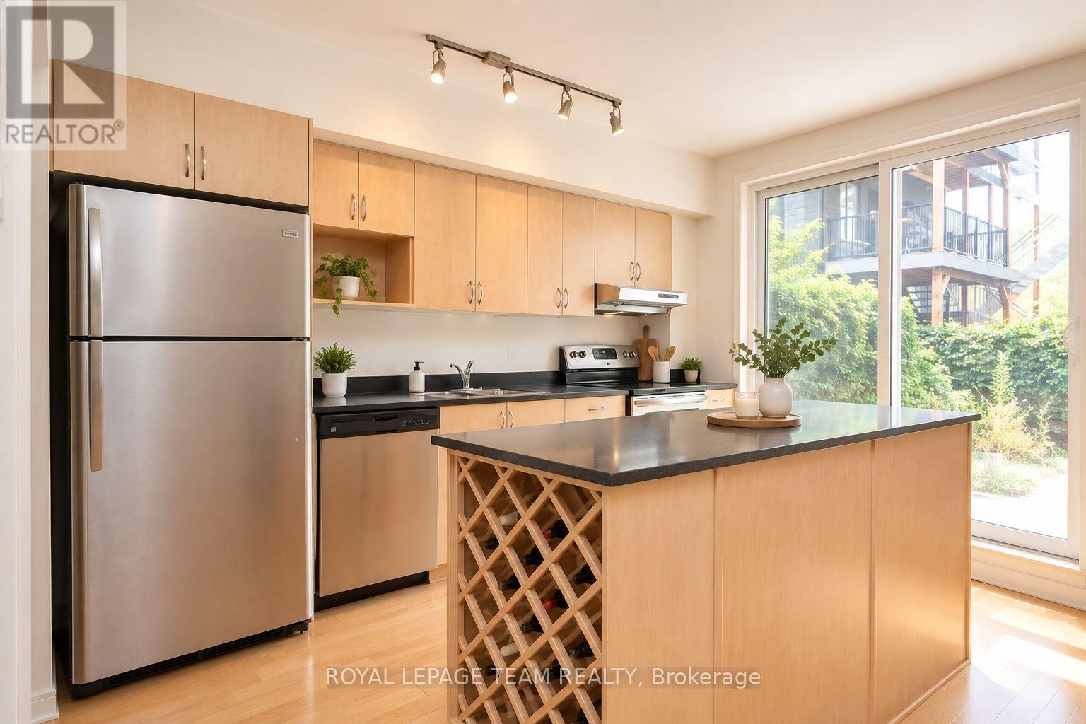 1014 Bank Street, Ottawa, Ontario  K1S 3W8 - Photo 6 - X13760668