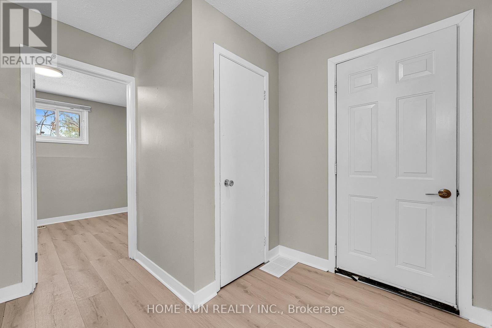 1259 Meadowlands Drive E, Ottawa, Ontario  K2E 6K4 - Photo 4 - X13760690