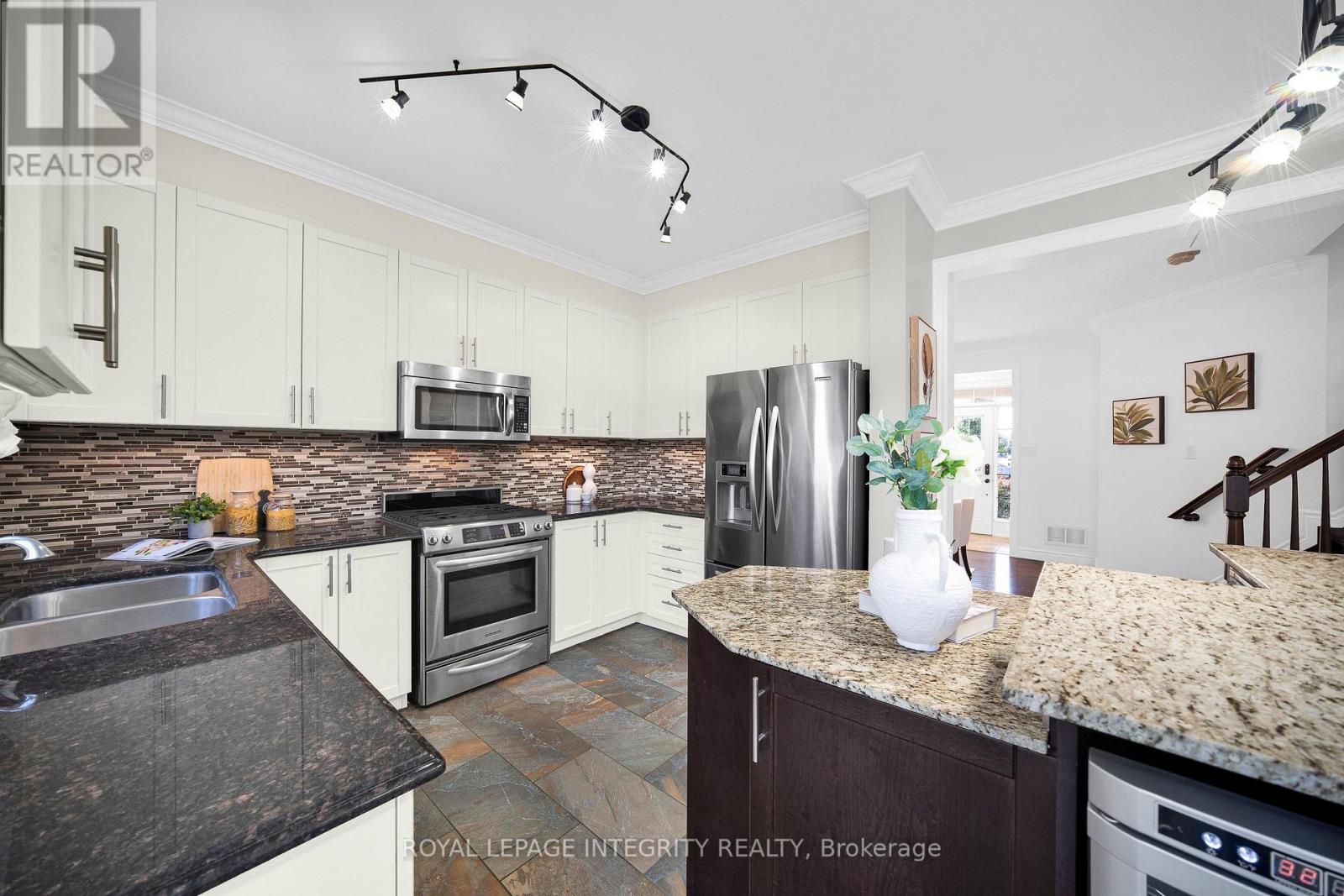 3009 Freshwater Way, Ottawa, Ontario  K2J 5J8 - Photo 10 - X13760702