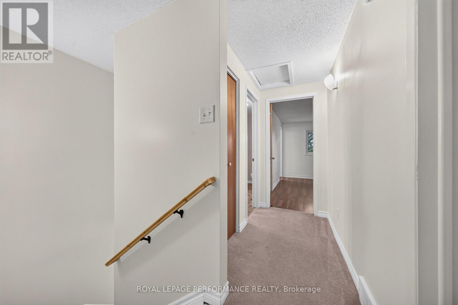 23 - 2 Bertona Street, Ottawa, Ontario  K2G 0W2 - Photo 24 - X13760756