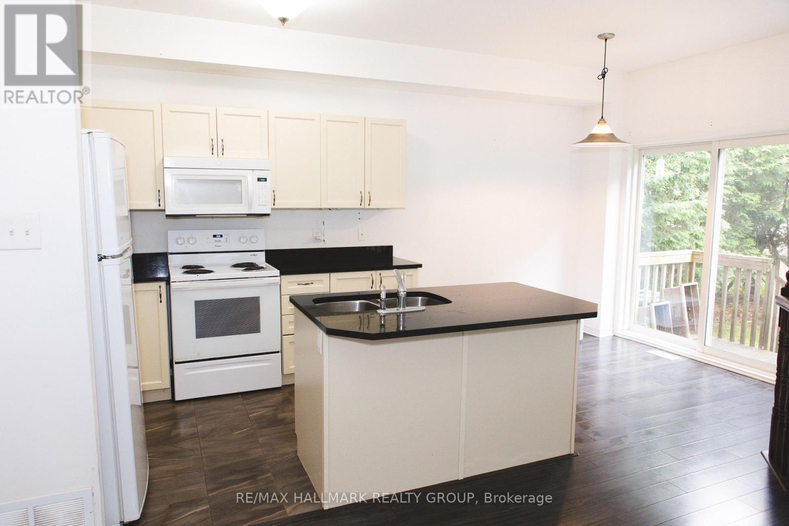 74 Dundalk Private, Ottawa, Ontario  K2J 0J5 - Photo 6 - X13760784