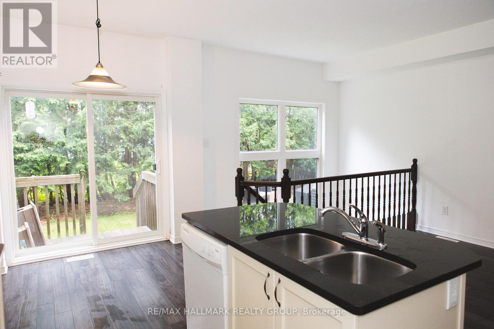 74 Dundalk Private, Ottawa, Ontario  K2J 0J5 - Photo 7 - X13760784