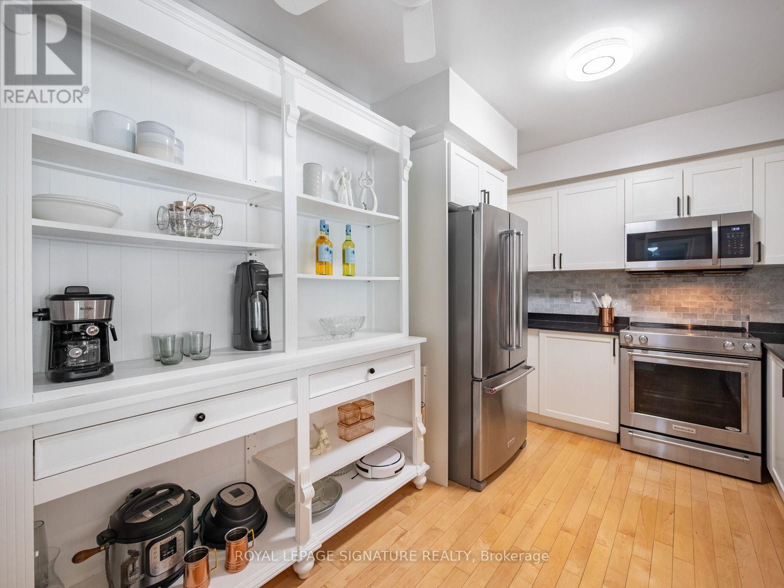 612 - 18 William Carson Crescent, Toronto, Ontario  M2P 2G6 - Photo 10 - C13760654