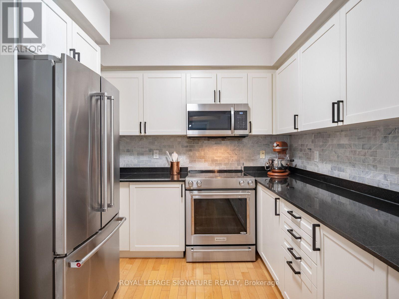 612 - 18 William Carson Crescent, Toronto, Ontario  M2P 2G6 - Photo 11 - C13760654