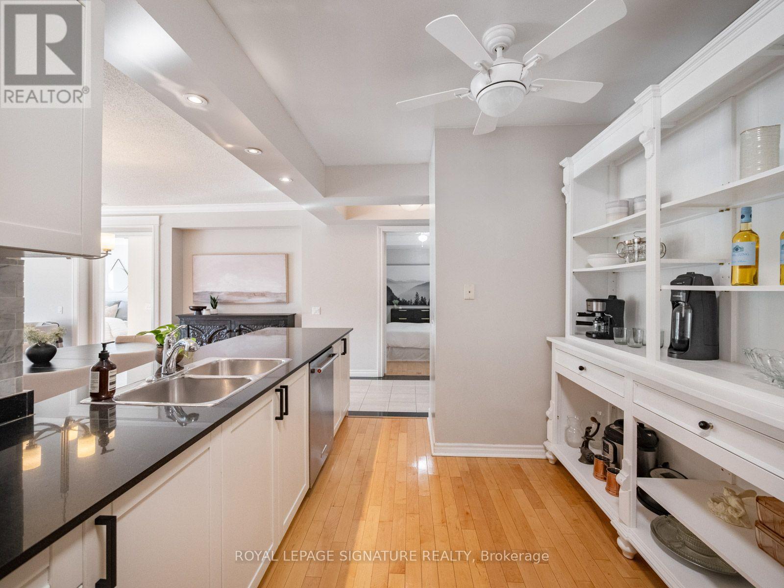 612 - 18 William Carson Crescent, Toronto, Ontario  M2P 2G6 - Photo 13 - C13760654
