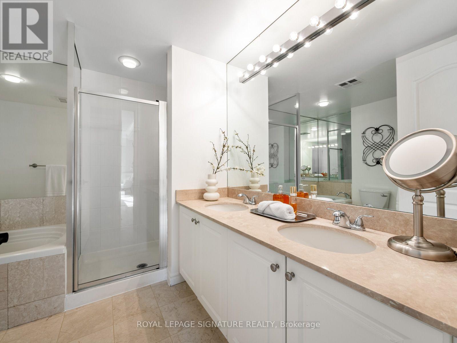 612 - 18 William Carson Crescent, Toronto, Ontario  M2P 2G6 - Photo 16 - C13760654