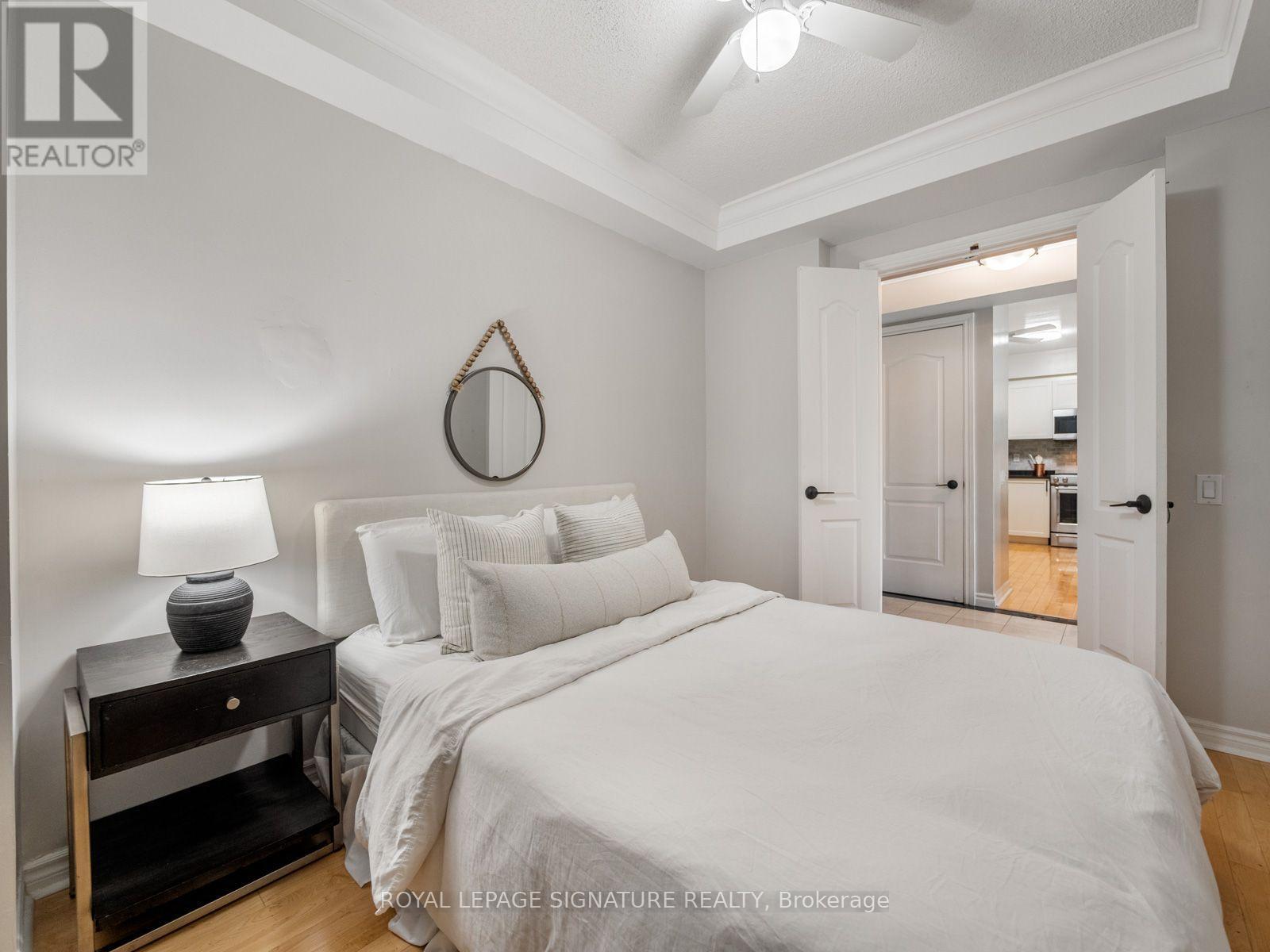 612 - 18 William Carson Crescent, Toronto, Ontario  M2P 2G6 - Photo 22 - C13760654