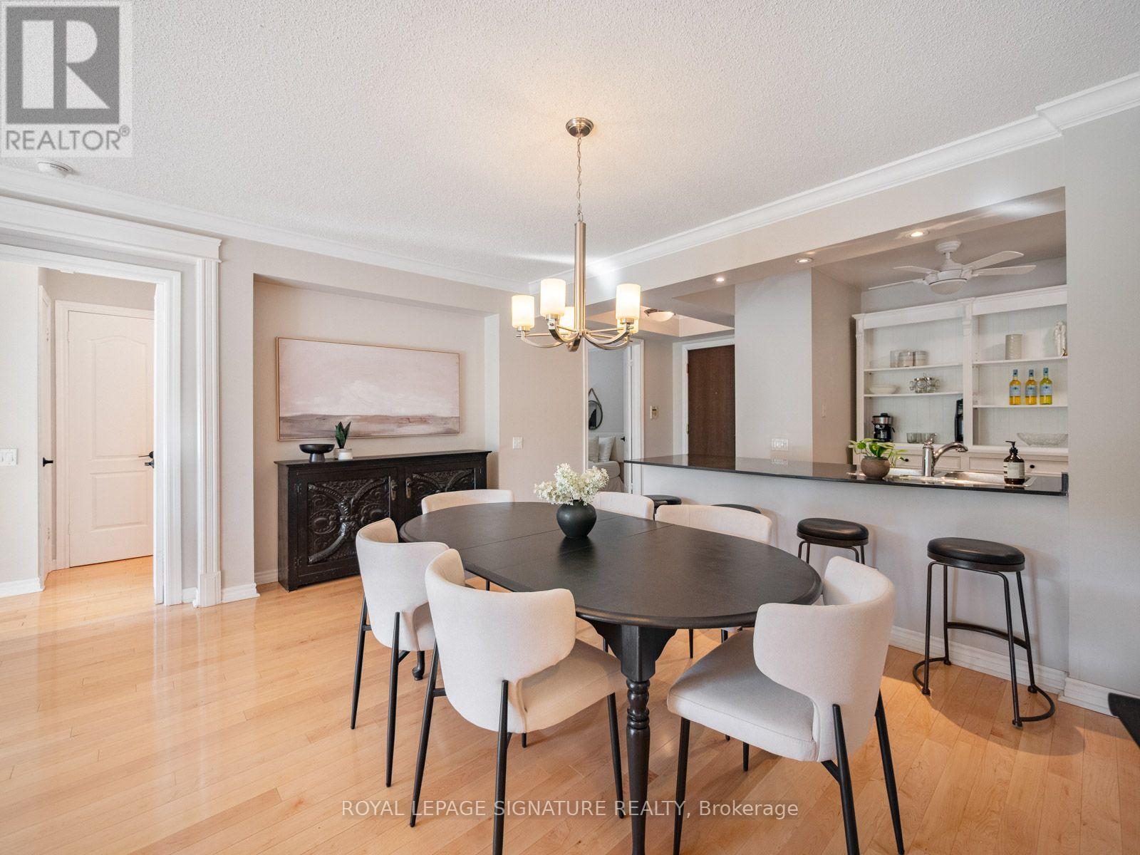 612 - 18 William Carson Crescent, Toronto, Ontario  M2P 2G6 - Photo 7 - C13760654