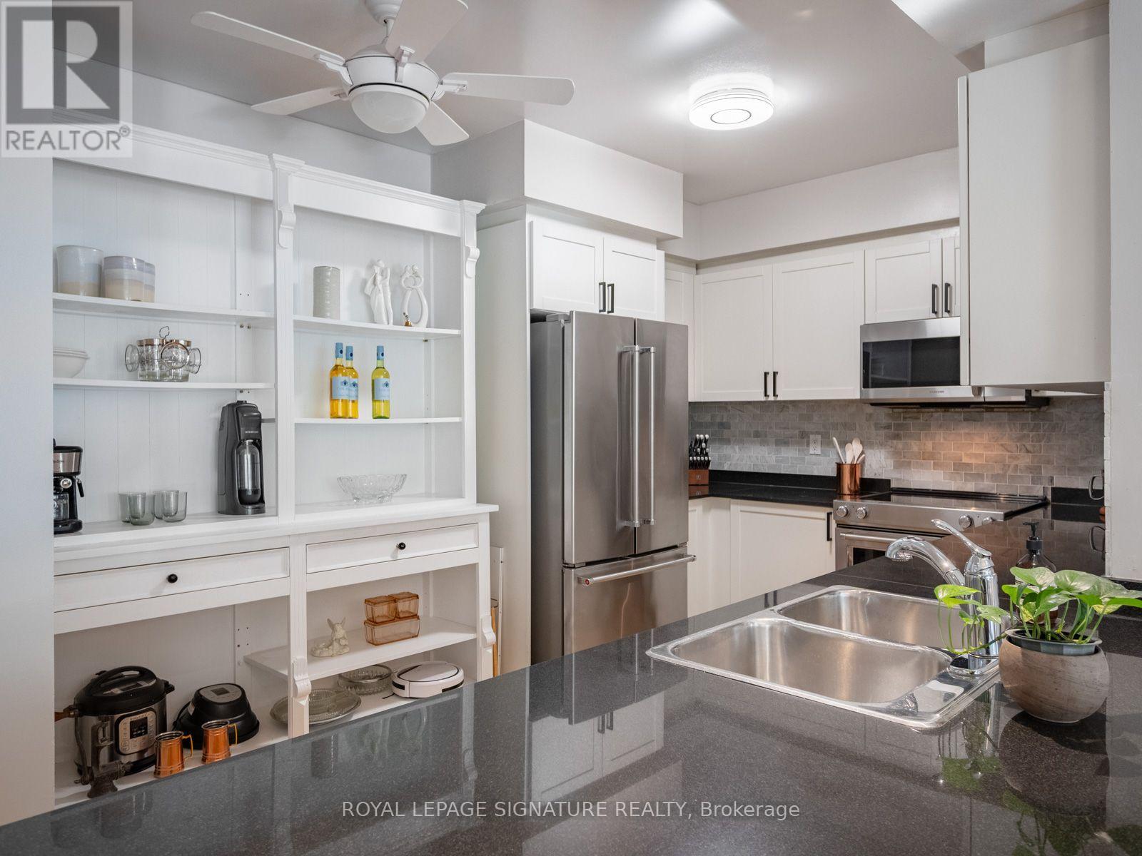 612 - 18 William Carson Crescent, Toronto, Ontario  M2P 2G6 - Photo 9 - C13760654