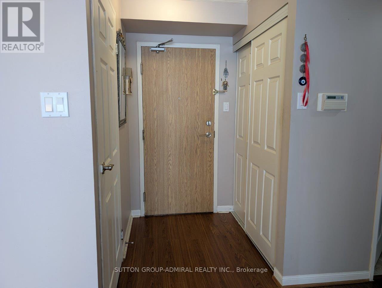1504 - 1131 Steeles Avenue W, Toronto, Ontario  M2R 3W8 - Photo 4 - C13760670