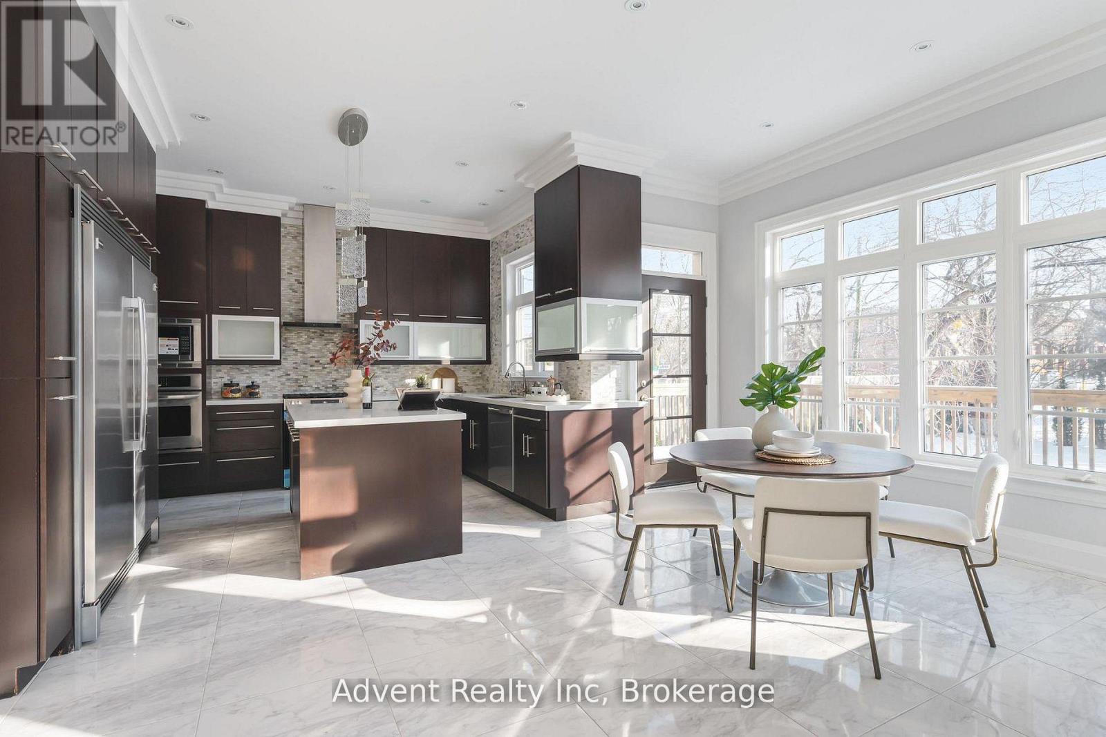 141 Connaught Avenue, Toronto, Ontario  M2M 1H3 - Photo 18 - C13760746