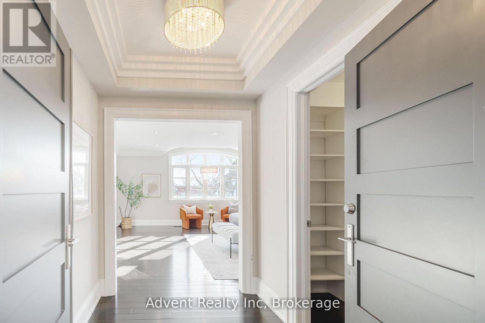 141 Connaught Avenue, Toronto, Ontario  M2M 1H3 - Photo 32 - C13760746