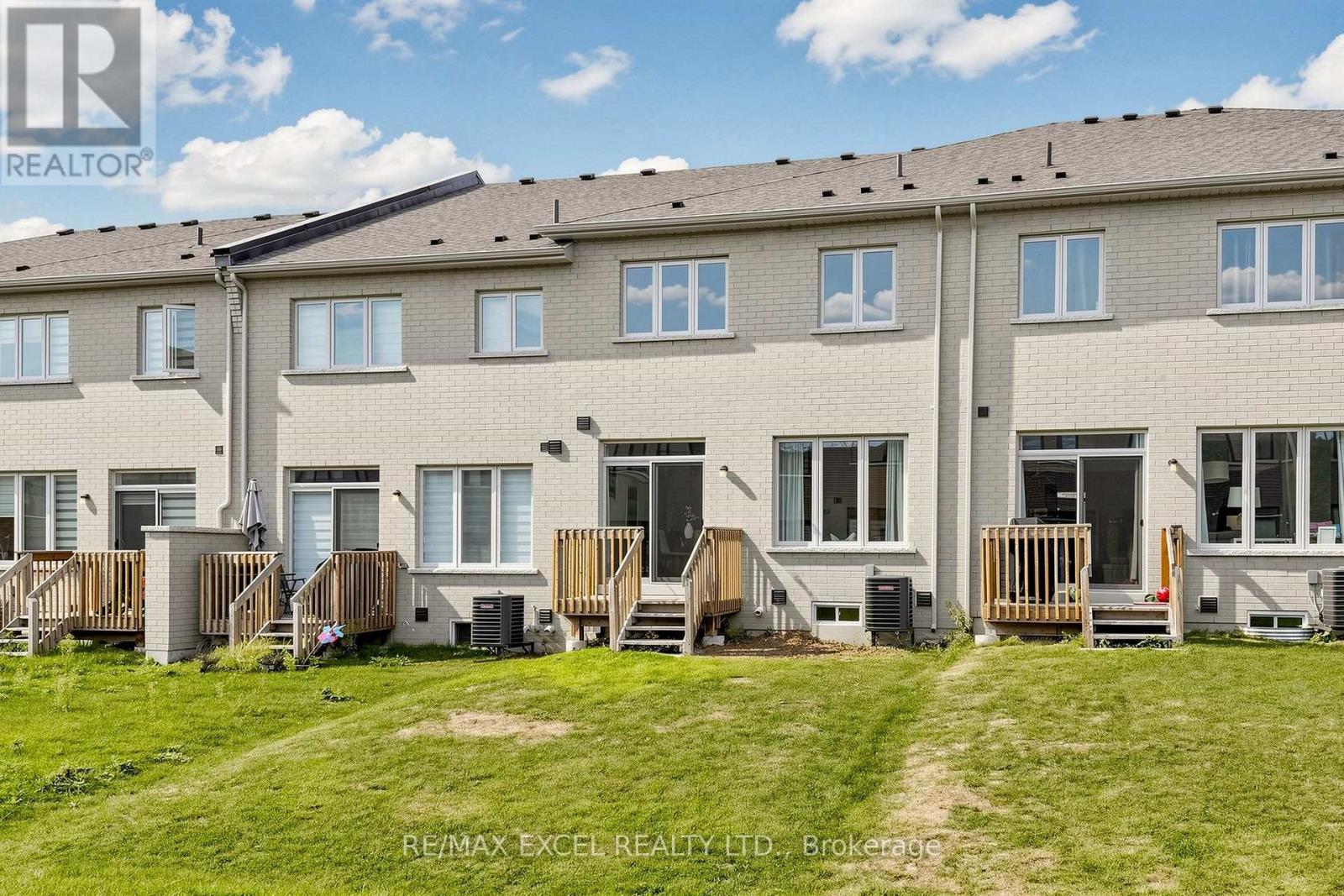 66 Mountainside Crescent, Whitby, Ontario  L1R 0P4 - Photo 49 - E13760662