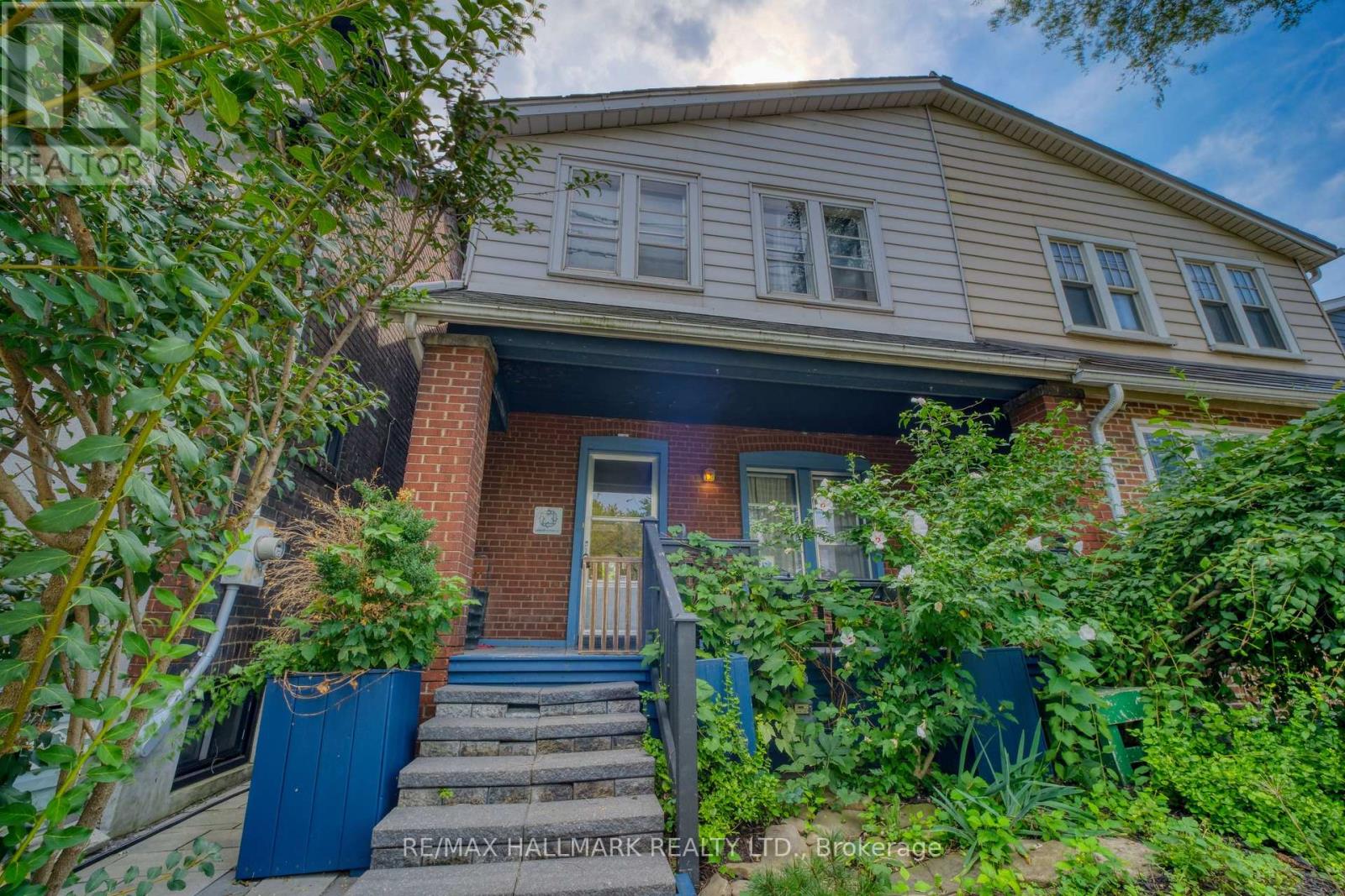 787 Eastern Avenue, Toronto, Ontario  M4M 1E9 - Photo 2 - E13760684
