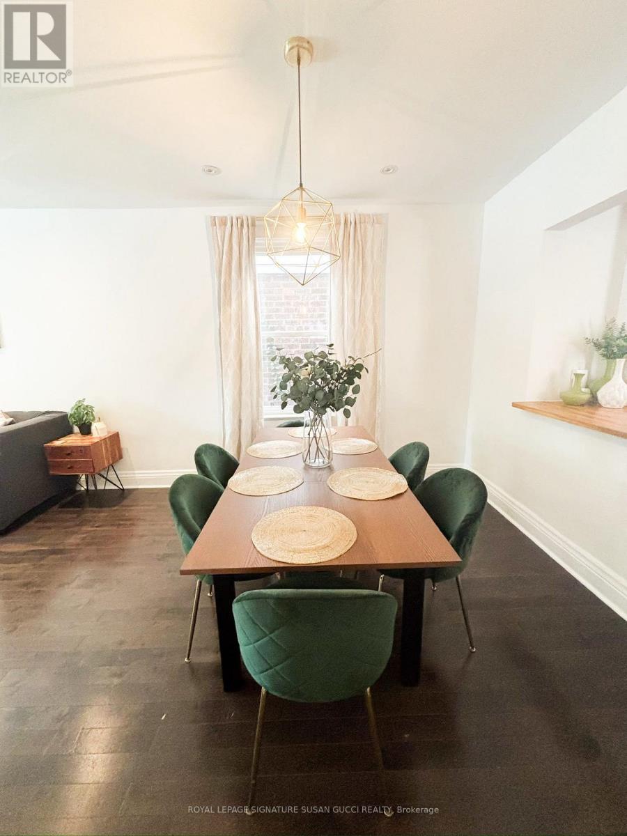 231 Chisholm Avenue, Toronto, Ontario  M4C 4V9 - Photo 6 - E13760744