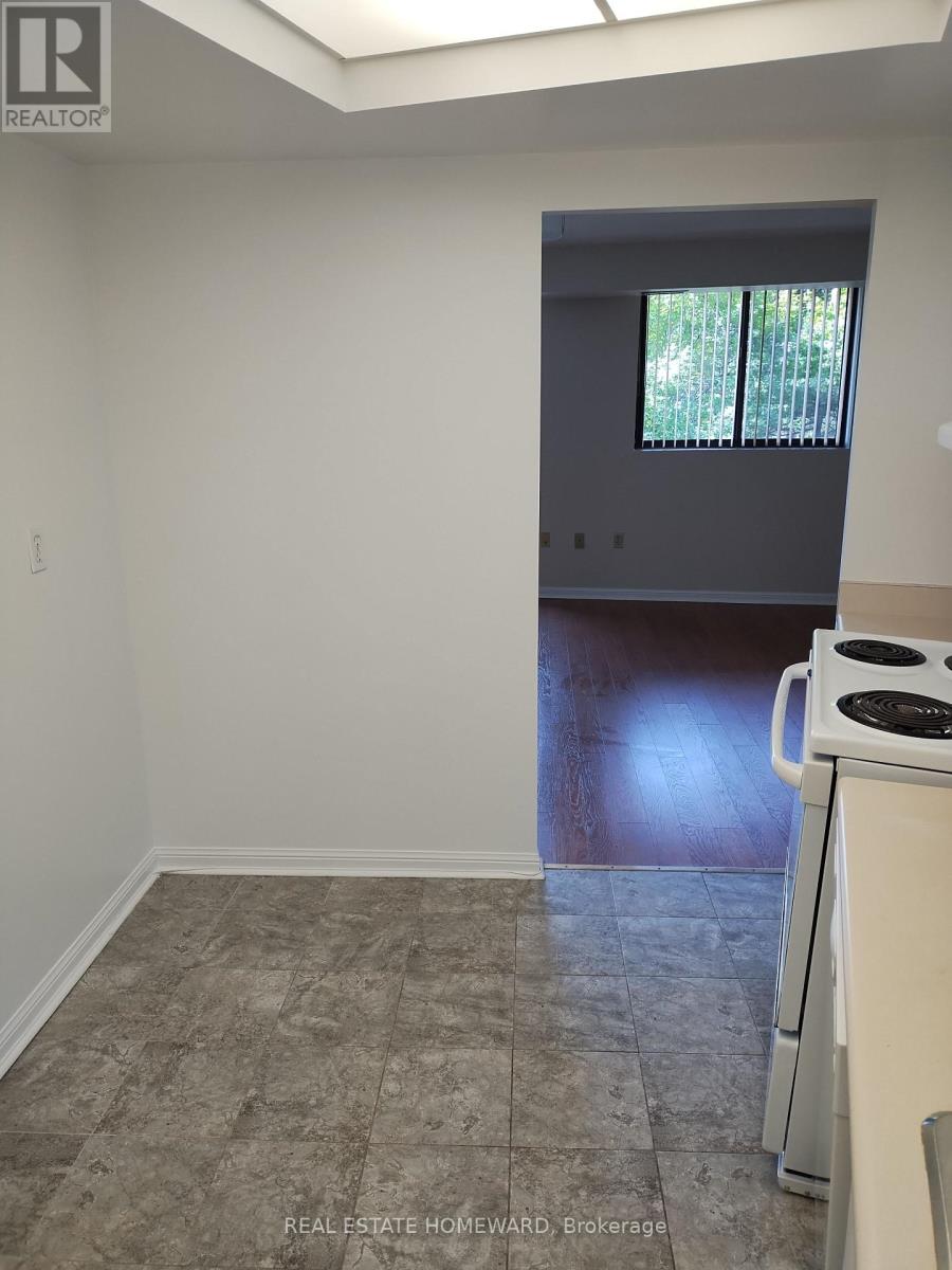 401 - 757 Victoria Pk Avenue, Toronto, Ontario  M4C 5N8 - Photo 8 - E13760768