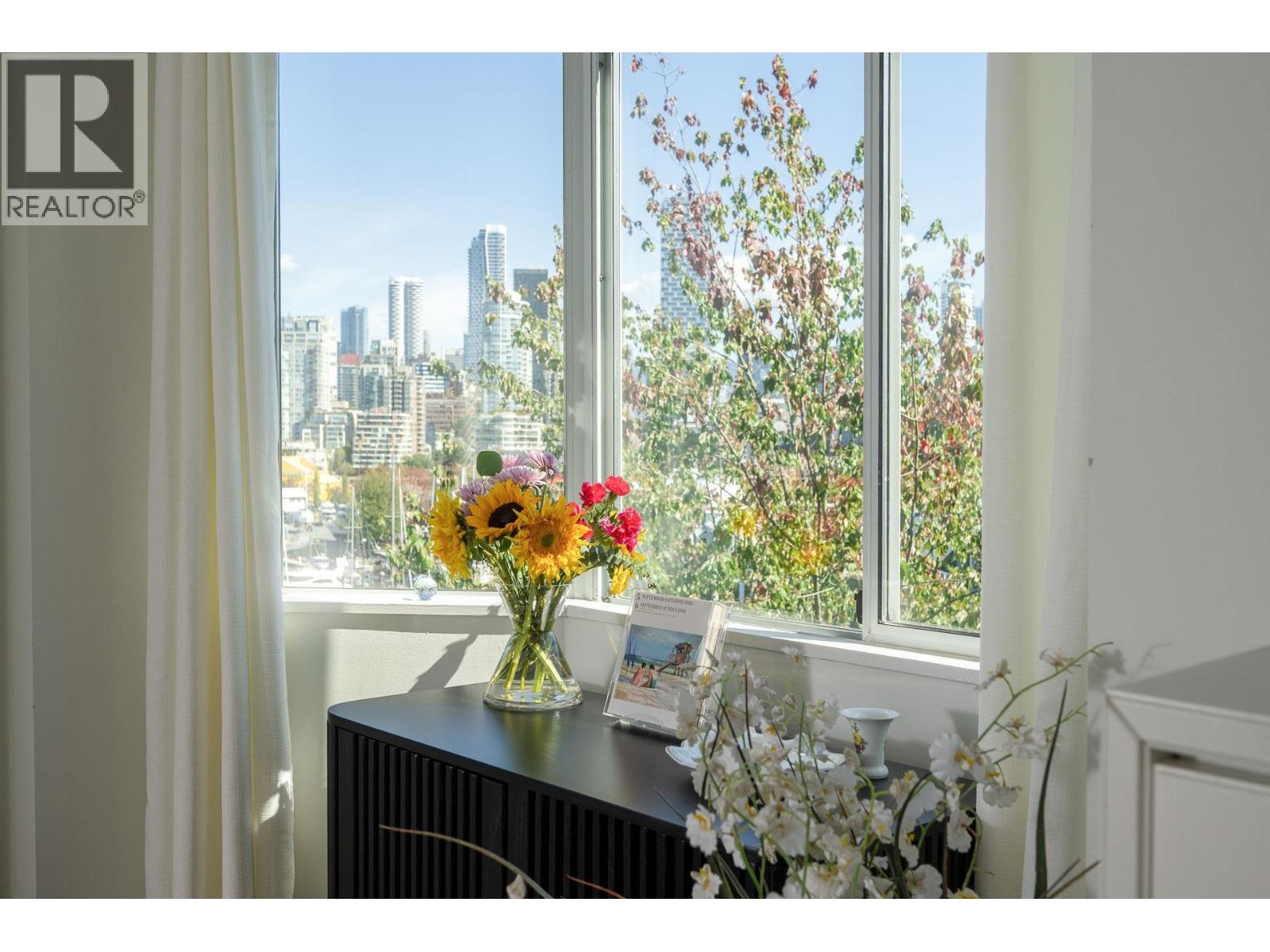 607 1508 Mariner Walk, Vancouver, British Columbia  V6J 4X9 - Photo 8 - R3163010