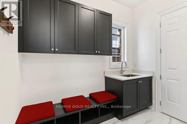 81 Kinburn Crescent, Vaughan, Ontario  L3L 0E9 - Photo 22 - N13760676