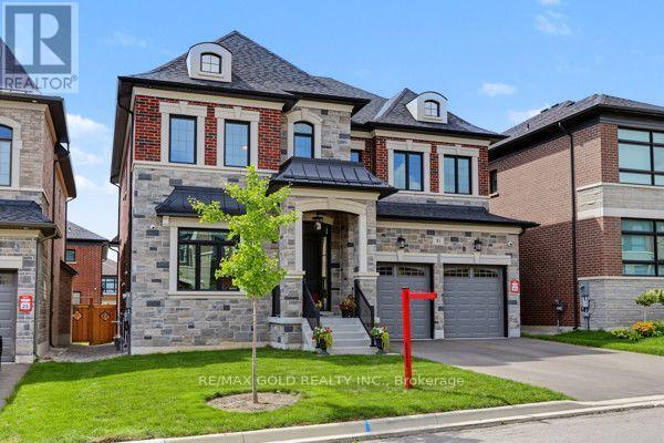 81 Kinburn Crescent, Vaughan, Ontario  L3L 0E9 - Photo 3 - N13760676