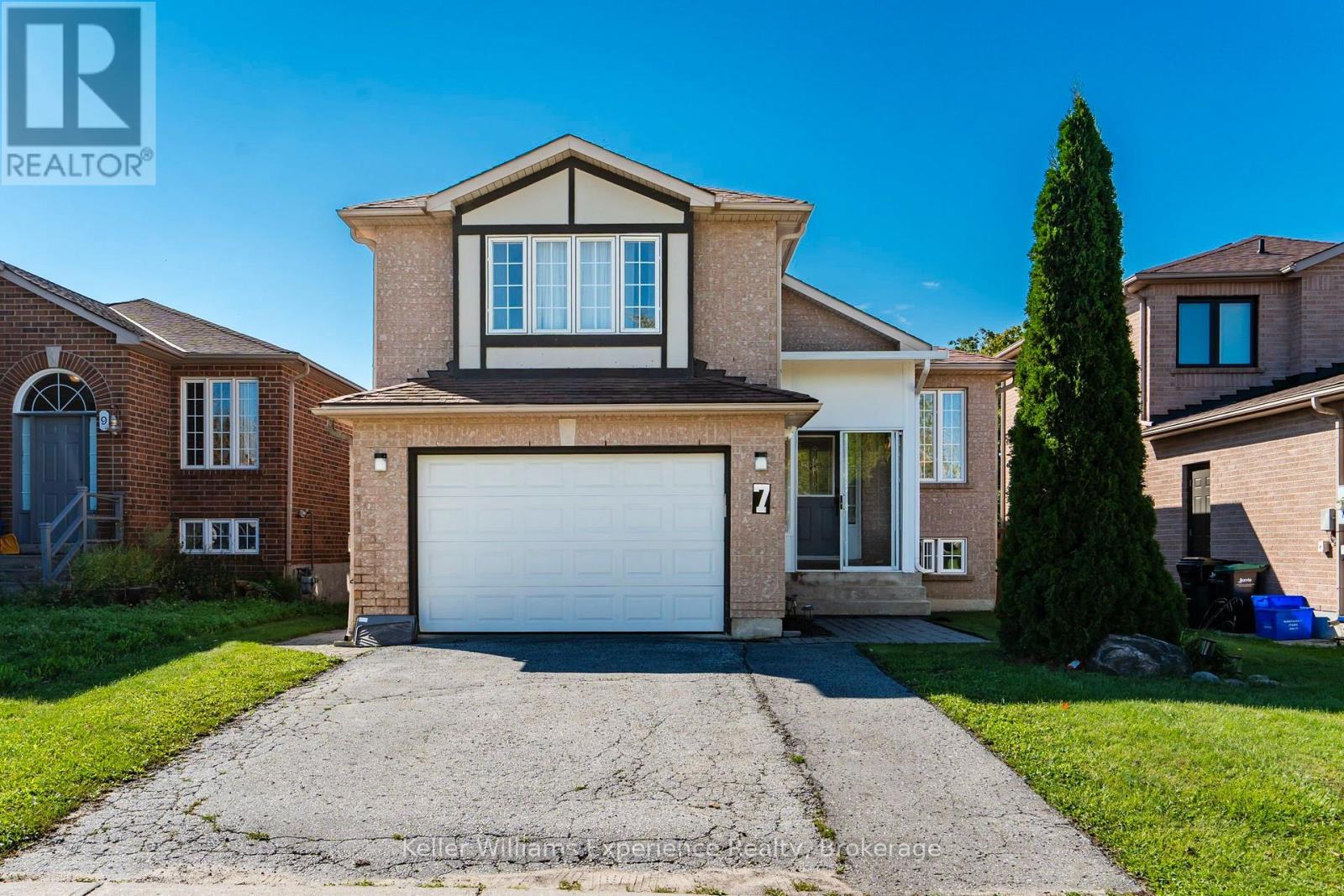 7 Golds Crescent, Barrie (Holly), Ontario L4N 8R2 - Photo 1 - S13760766