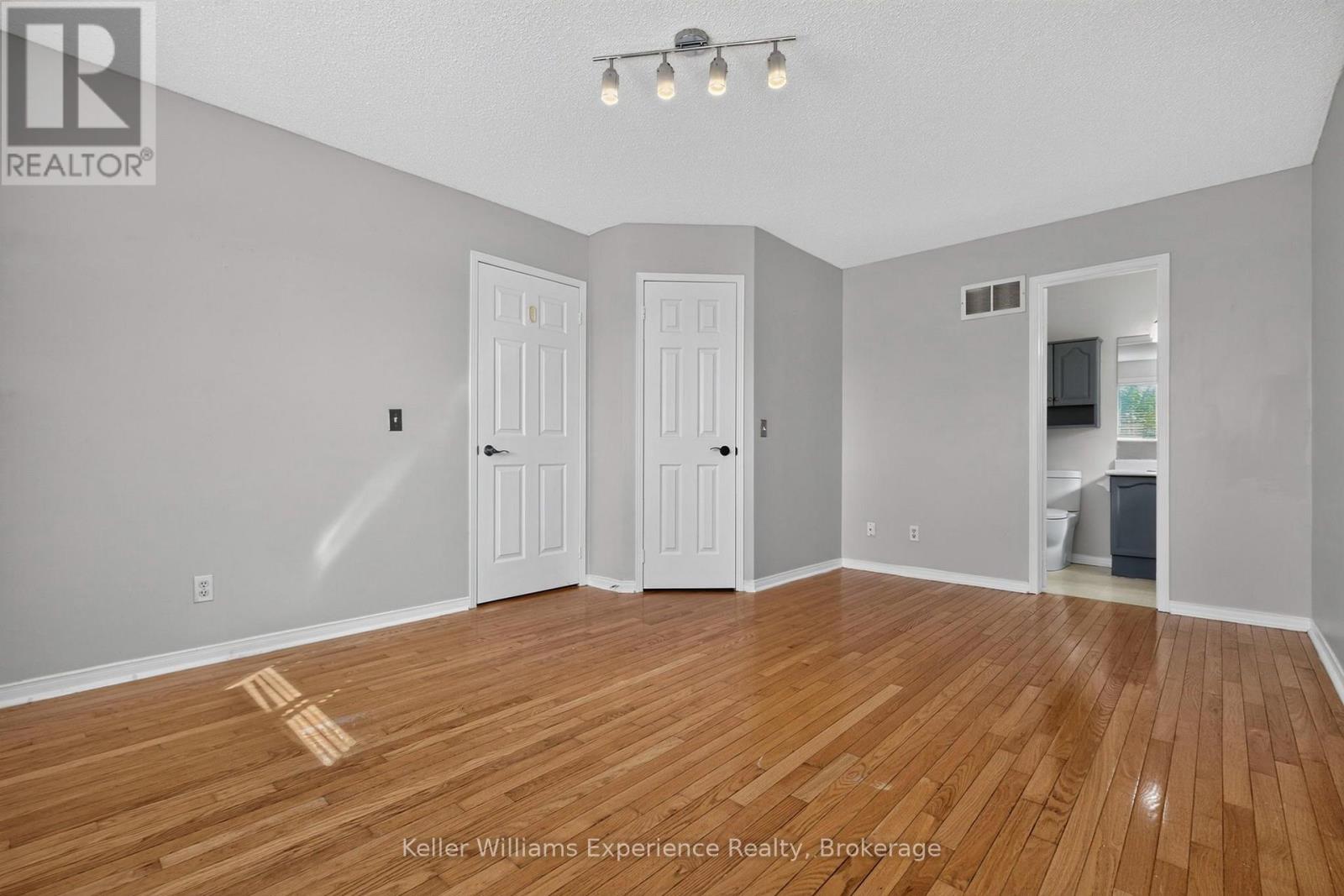 7 Golds Crescent, Barrie (Holly), Ontario L4N 8R2 - Photo 15 - S13760766