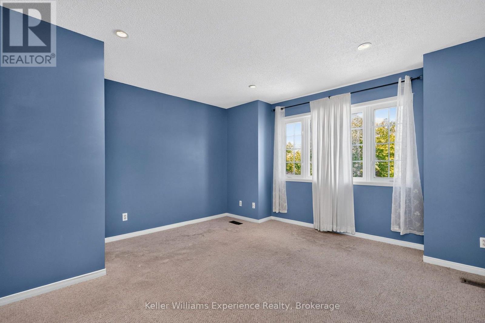 7 Golds Crescent, Barrie (Holly), Ontario L4N 8R2 - Photo 22 - S13760766