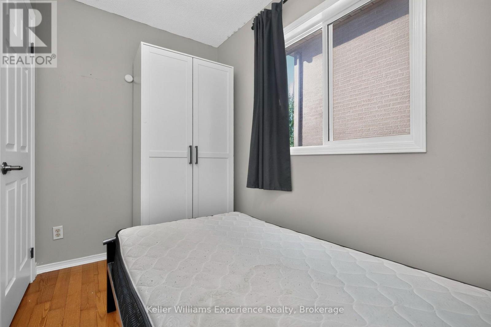 7 Golds Crescent, Barrie (Holly), Ontario L4N 8R2 - Photo 29 - S13760766