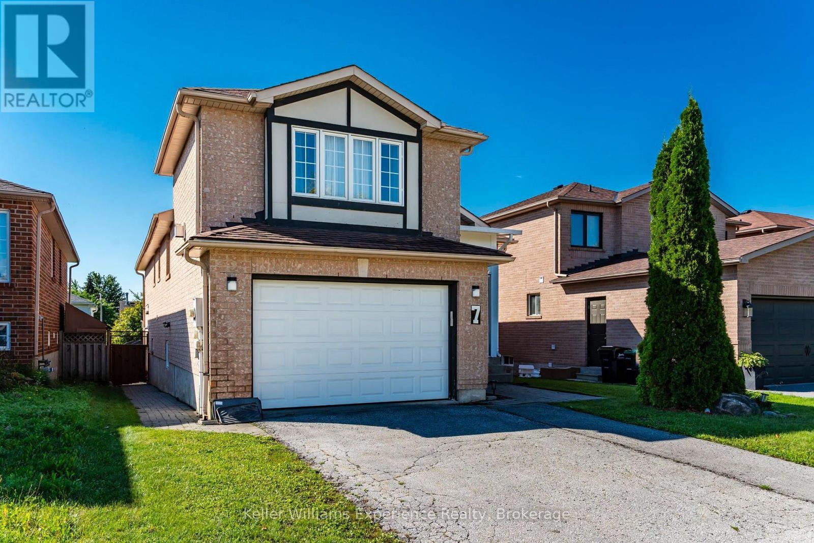 7 Golds Crescent, Barrie (Holly), Ontario L4N 8R2 - Photo 3 - S13760766