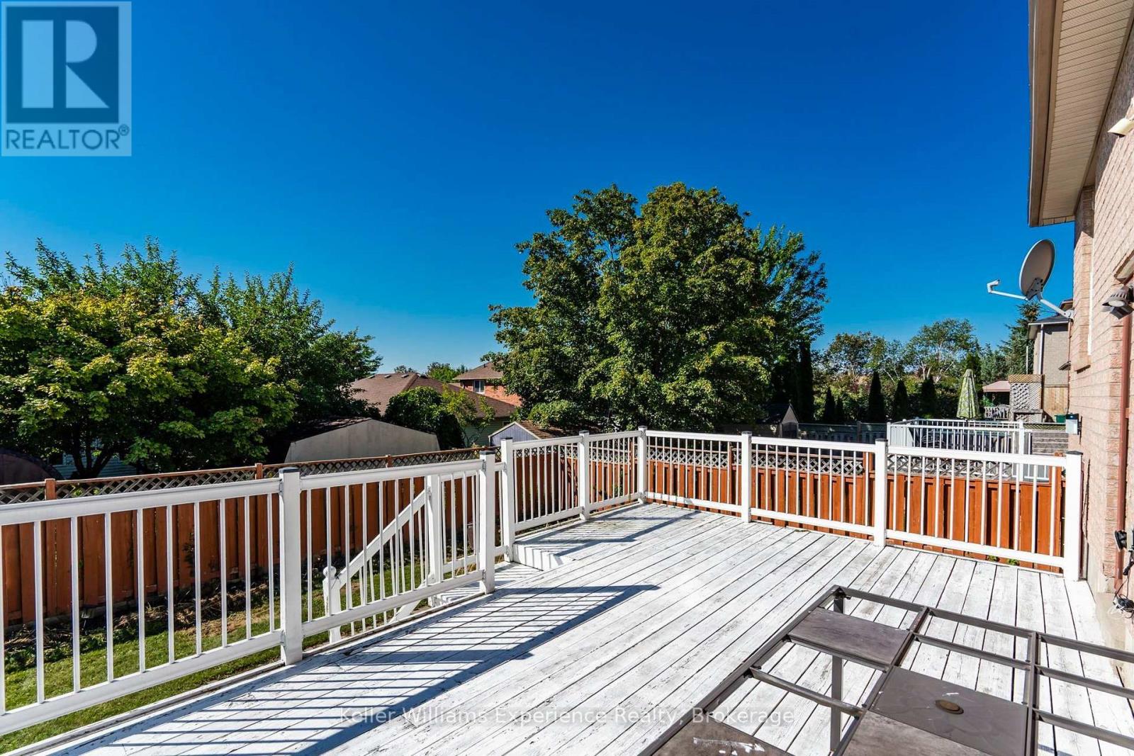 7 Golds Crescent, Barrie (Holly), Ontario L4N 8R2 - Photo 35 - S13760766