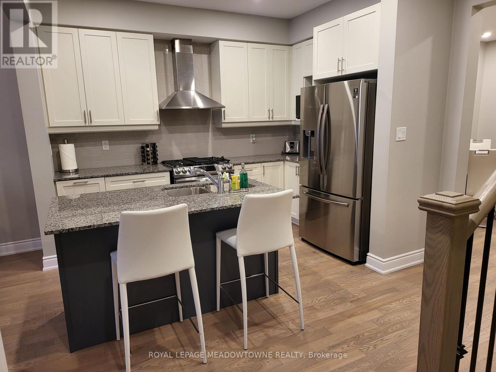 13 Eberhardt Drive, Wasaga Beach, Ontario  L9Z 0K6 - Photo 5 - S13760688