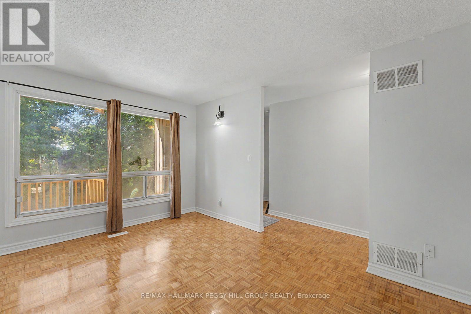 25 - 275 Blake Street, Barrie (North Shore), Ontario  L4M 1K7 - Photo 2 - S13760698