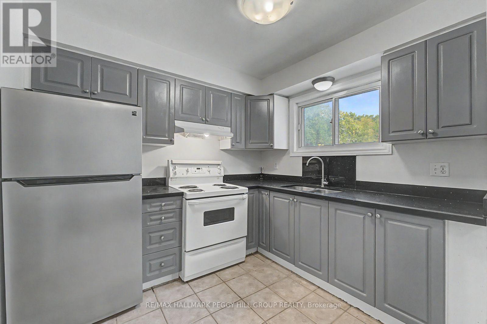 25 - 275 Blake Street, Barrie (North Shore), Ontario  L4M 1K7 - Photo 5 - S13760698