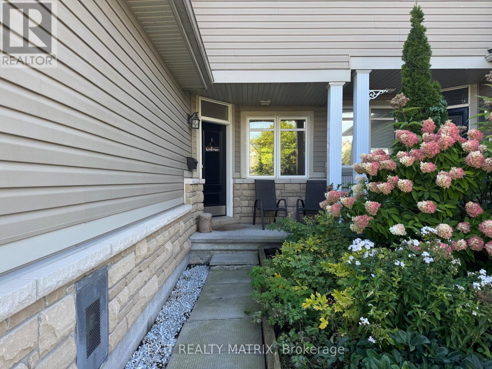 124 Dahlia Street, Clarence-Rockland, Ontario  K4K 0G1 - Photo 2 - X13760650