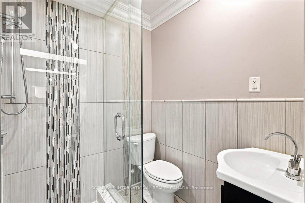 776 Marlee Avenue, Toronto, Ontario  M6B 3J9 - Photo 28 - W13760770