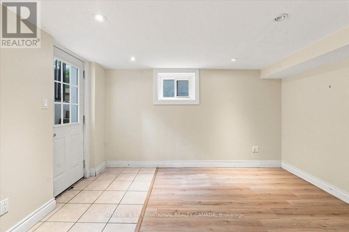 776 Marlee Avenue, Toronto, Ontario  M6B 3J9 - Photo 30 - W13760770