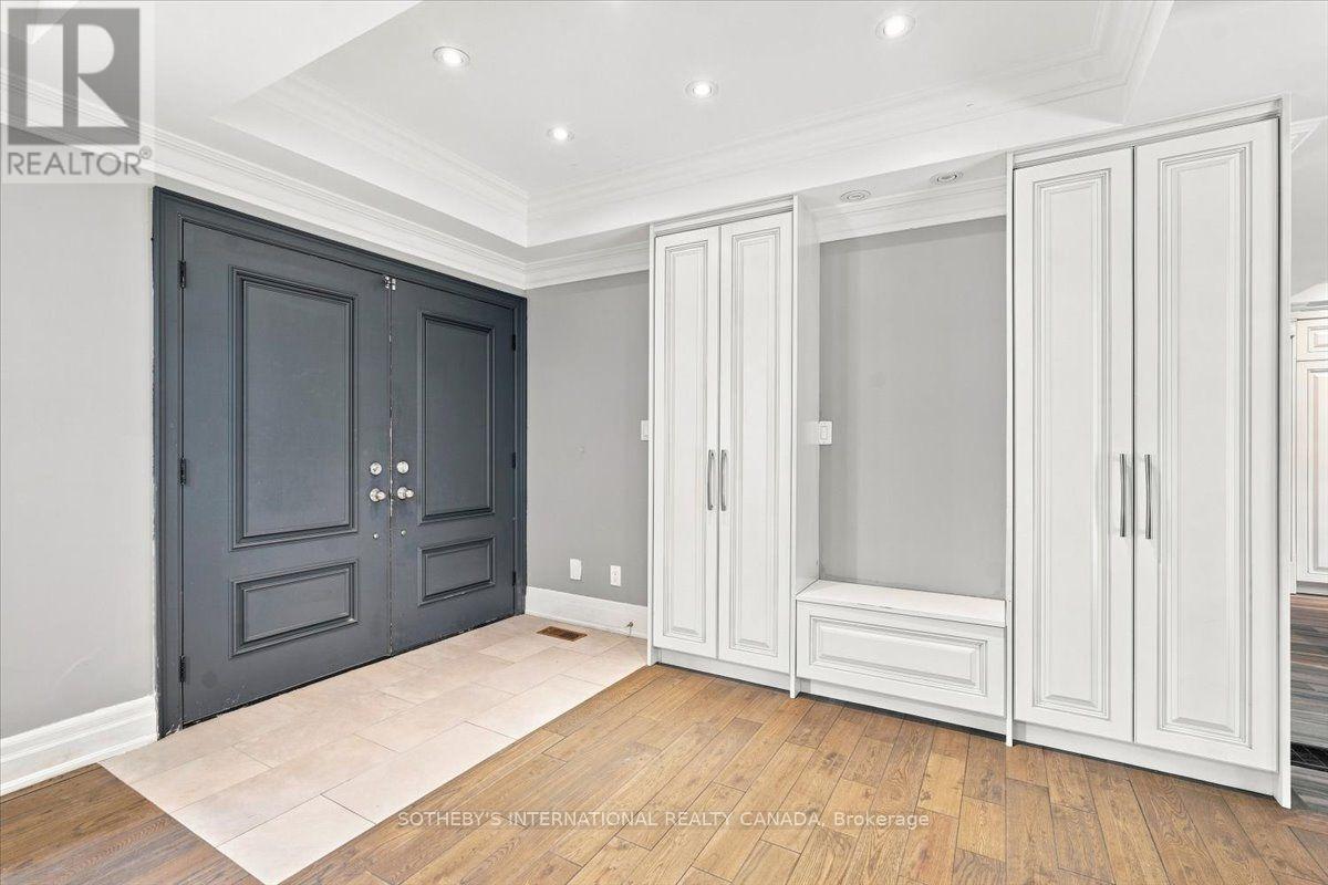 776 Marlee Avenue, Toronto, Ontario  M6B 3J9 - Photo 4 - W13760770