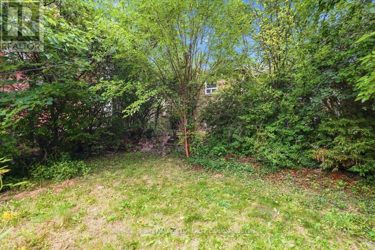 782 Marlee Avenue, Toronto, Ontario  M6B 3J9 - Photo 30 - W13760792