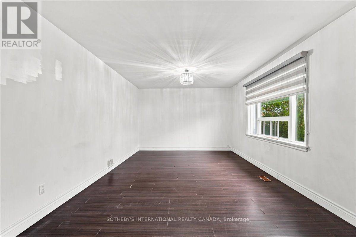 782 Marlee Avenue, Toronto, Ontario  M6B 3J9 - Photo 4 - W13760792