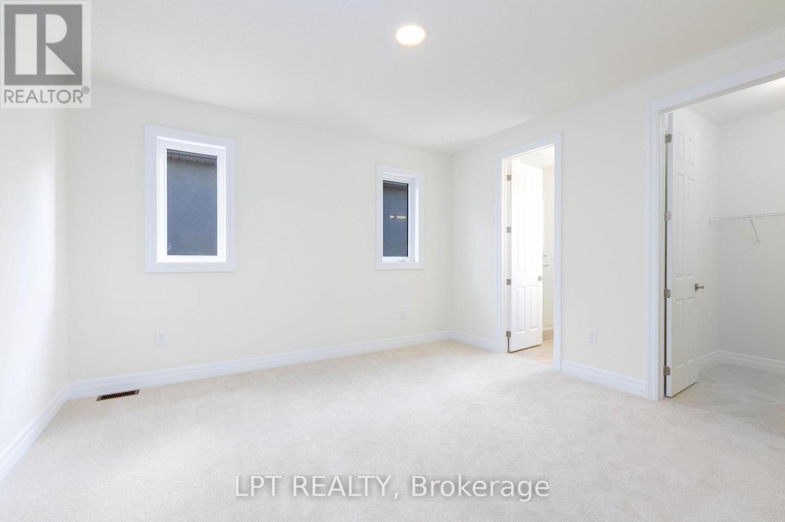 32 Max Bulmer Court, Georgina, Ontario L3X 3J9 - Photo 34 - N13758534
