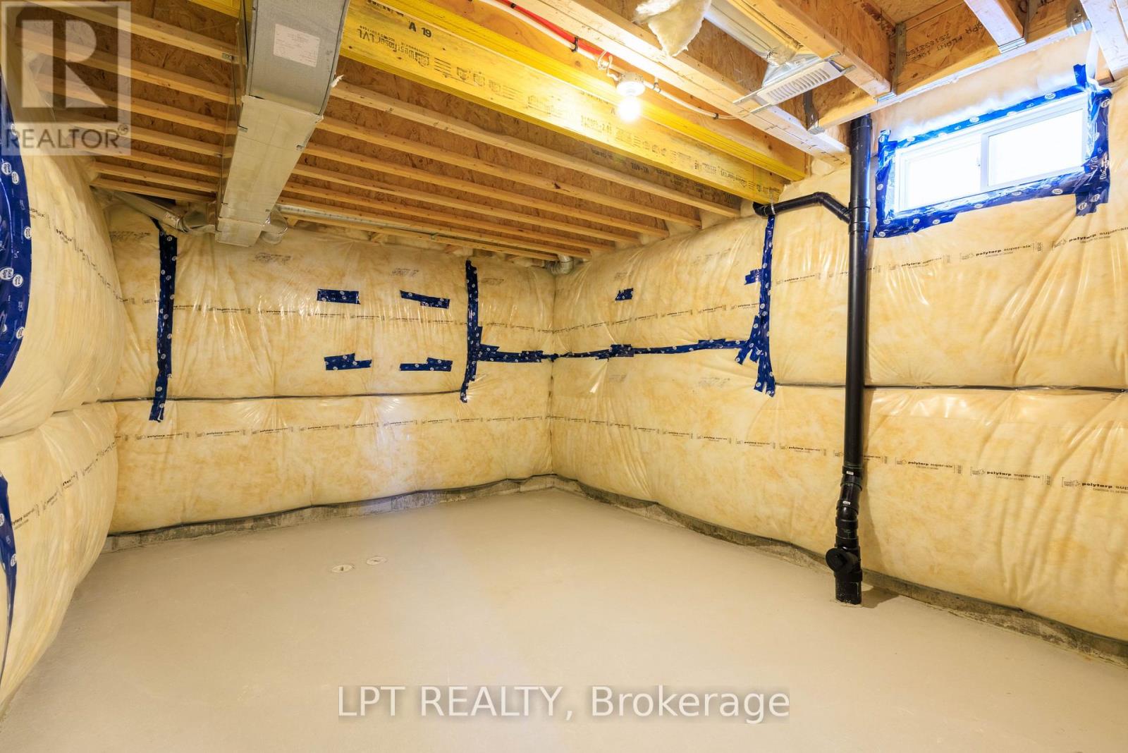 32 Max Bulmer Court, Georgina, Ontario L3X 3J9 - Photo 40 - N13758534