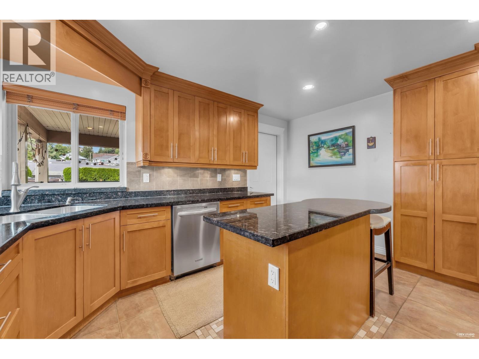 5325 Gilpin Street, Burnaby, British Columbia  V5G 2H8 - Photo 11 - R3161152