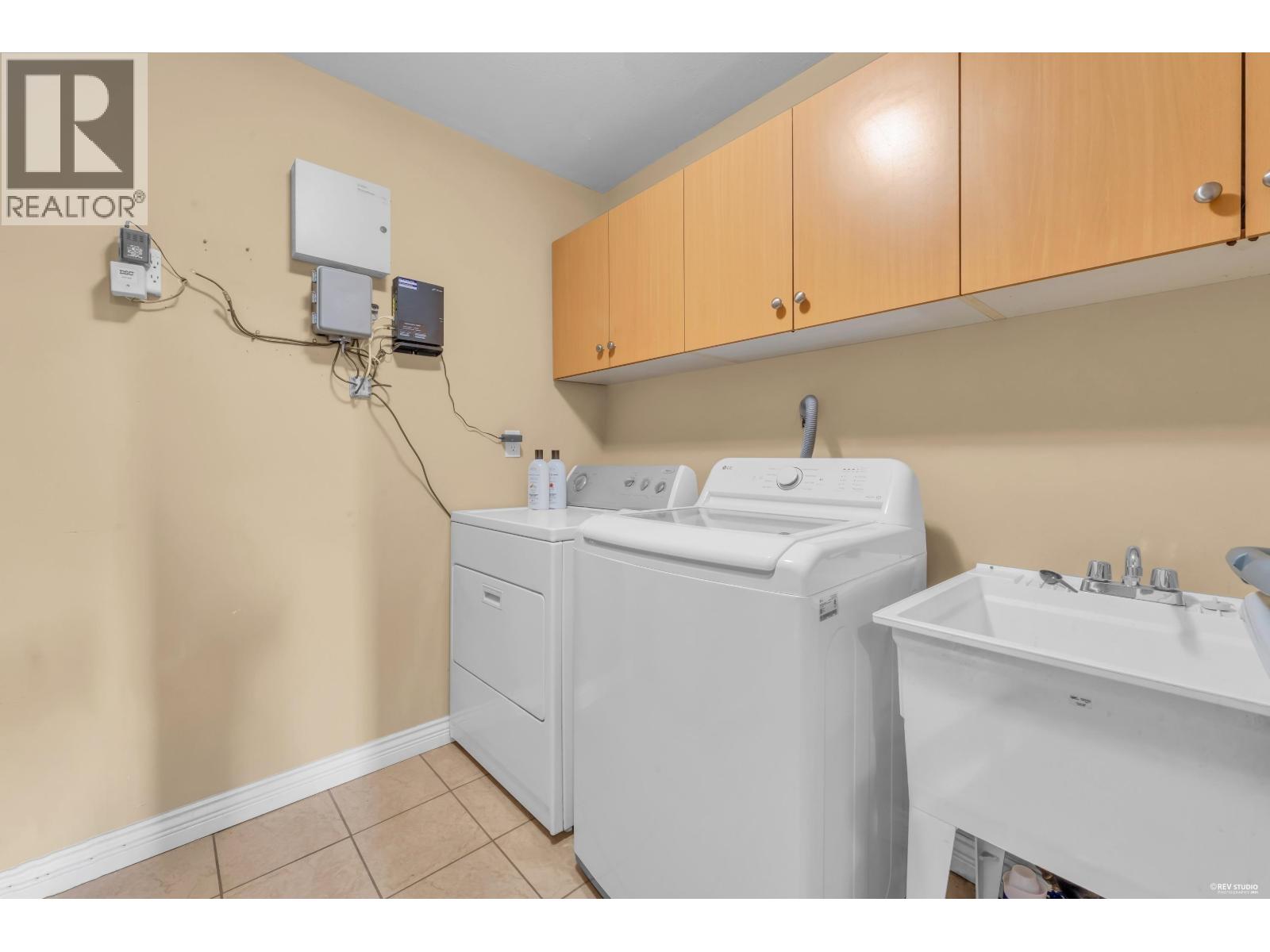 5325 Gilpin Street, Burnaby, British Columbia  V5G 2H8 - Photo 25 - R3161152