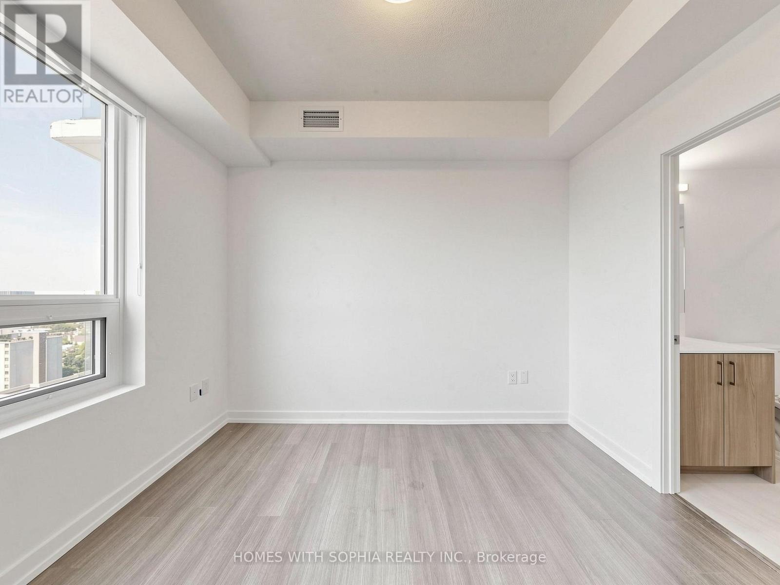 1910 - 4010 Eglinton Avenue W, Toronto, Ontario  M9A 0G5 - Photo 23 - W13750166