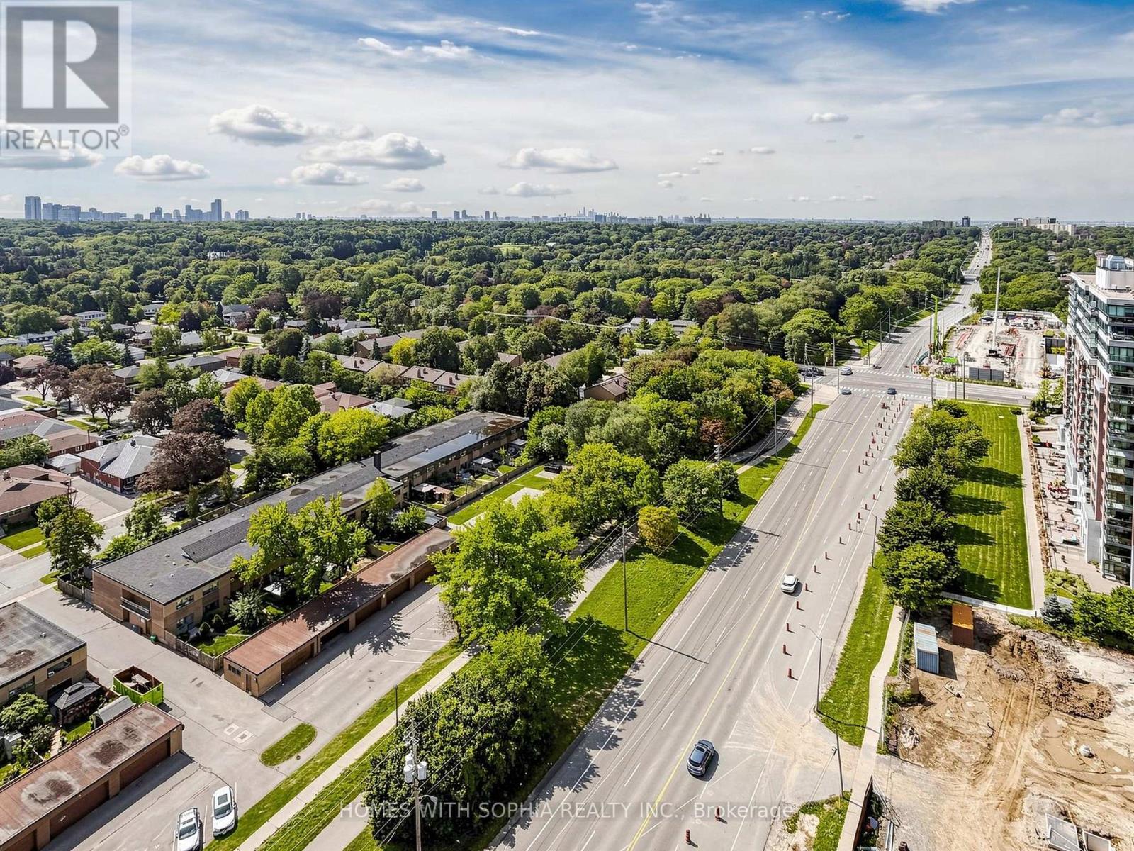 1910 - 4010 Eglinton Avenue W, Toronto, Ontario  M9A 0G5 - Photo 32 - W13750166